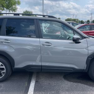 2026 Subaru FORESTER PREMIUM 缩略图 11