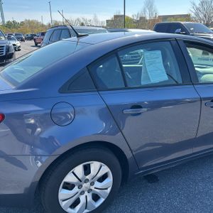 CHEVROLET CRUZE LS AUTO - 9