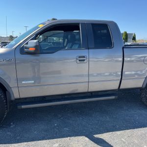 FORD F-150 FX4 - 4
