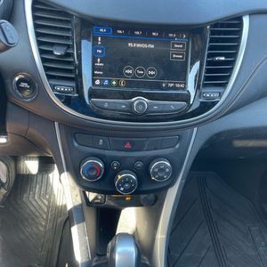 2018 Chevrolet TRAX LT — фото 38