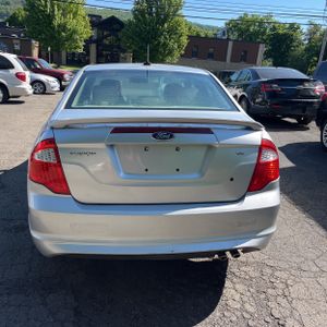 FORD FUSION SE - 7