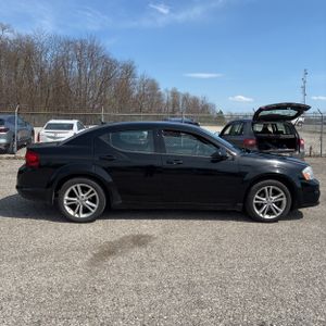 DODGE AVENGER SXT - 10