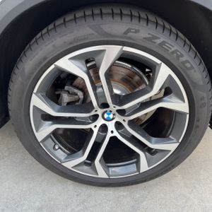 صورة 18 لـ 2021 BMW X5 XDRIVE45E