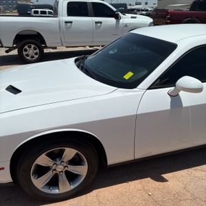 2018 Dodge CHALLENGER SXT 照片 2