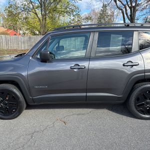 JEEP RENEGADE UPLAND - 4