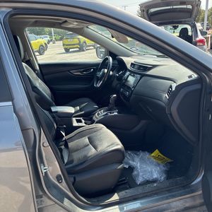 صورة 33 لـ 2017 Nissan ROGUE SL