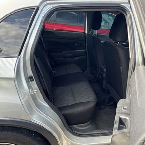صورة مصغرة 33 لـ 2022 Mitsubishi OUTLANDER SPORT ES