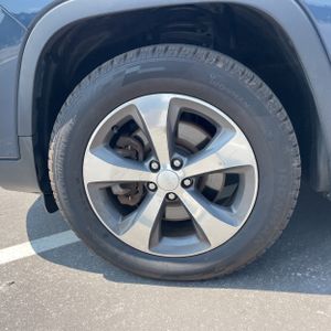 2019 JEEP CHEROKEE LIMITED 缩略图 17