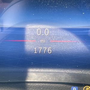 2026 Mercedes-BENZ GLE — миниатюра 43