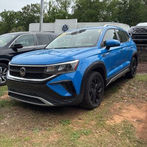 VOLKSWAGEN TAOS SE 4MOTION - 1