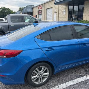2018 Hyundai ELANTRA SEL 照片 8