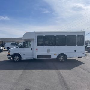 CHEVROLET EXPRESS 3500 - 3