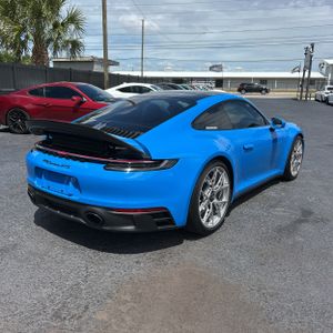 PORSCHE 911 CARRERA GTS - 8