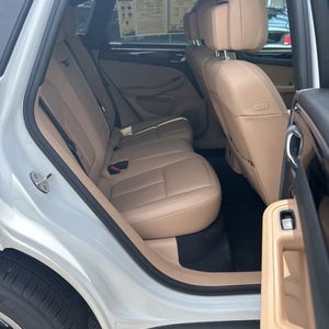 2019 Porsche MACAN BASE — миниатюра 34