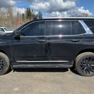 CADILLAC ESCALADE LUXURY - 4