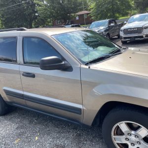 2006 JEEP GRAND CHEROKEE LAREDO — миниатюра 13