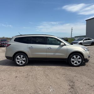 CHEVROLET TRAVERSE LT - 10