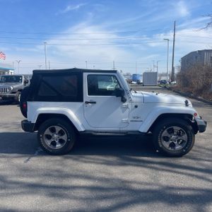 Jeep Wrangler Sahara - 10