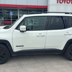 2017 JEEP RENEGADE ALTITUDE — фото 4