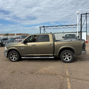 2013 RAM 1500 LARAMIE photo 3