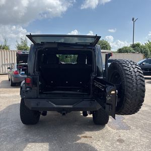 2015 JEEP WRANGLER UNLIMITED SAHARA — миниатюра 41