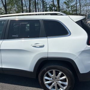 JEEP CHEROKEE LIMITED - 6