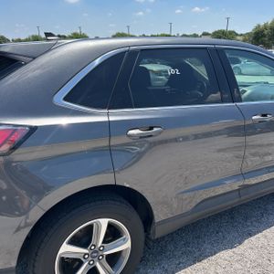 FORD EDGE SEL - 8