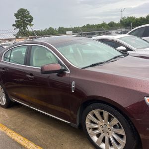 صورة مصغرة 13 لـ 2010 Lincoln MKS BASE