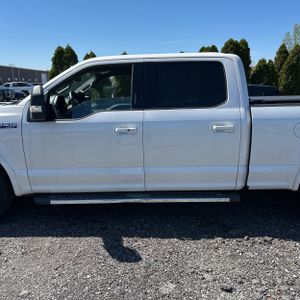 FORD F150 LARIAT - 4