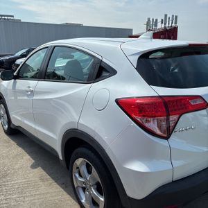 صورة 5 لـ 2016 Honda HR-V LX