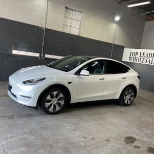 TESLA MODEL Y LONG RANGE - 3