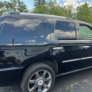 2014 Cadillac ESCALADE LUXURY — фото 9