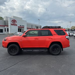 TOYOTA 4RUNNER - 3