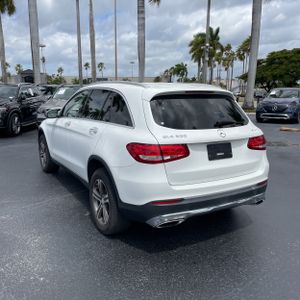 MERCEDES-BENZ GLC - 5