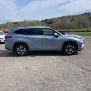 TOYOTA HIGHLANDER - 10