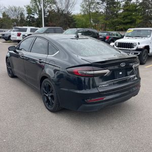 FORD FUSION SE - 5