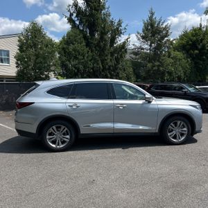 صورة 10 لـ 2026 Acura MDX SH-AWD