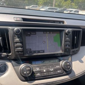 2017 Toyota RAV4 XLE — миниатюра 39