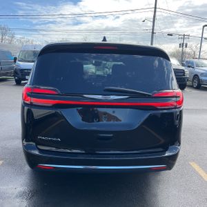 CHRYSLER PACIFICA SELECT - 7