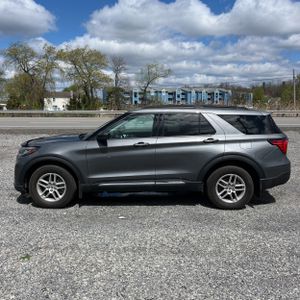 FORD EXPLORER ACTIVE - 3