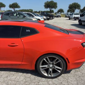 2019 Chevrolet CAMARO LT — фото 6