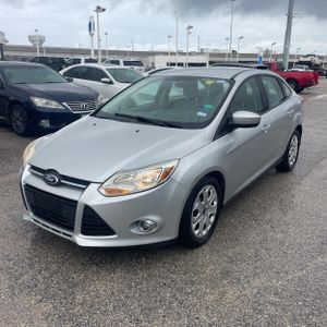 FORD FOCUS SE - 1