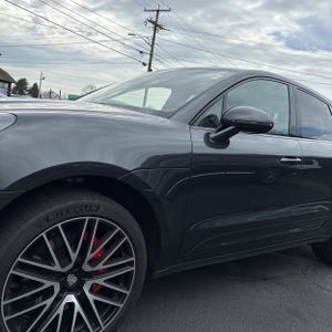 PORSCHE MACAN S - 2