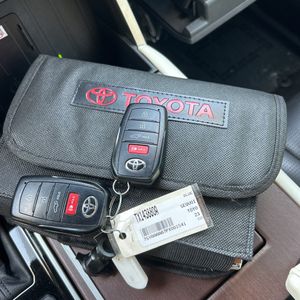 2023 Toyota SEQUOIA CAPSTONE — миниатюра 54
