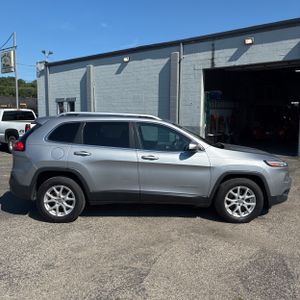 صورة 10 لـ 2014 JEEP CHEROKEE LATITUDE
