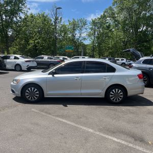 VOLKSWAGEN JETTA S - 3