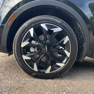 2025 KIA SORENTO X-LINE — миниатюра 17