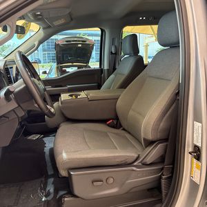 صورة مصغرة 31 لـ 2025 FORD F-150 XLT