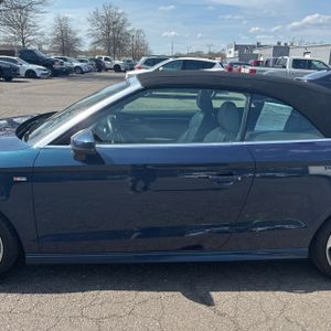 AUDI A3 2.0T PREMIUM - 4