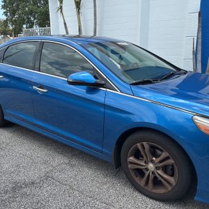 2018 Hyundai SONATA LIMITED — миниатюра 13